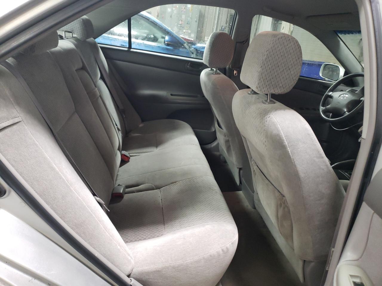2004 Toyota Camry VIN 4T1BE32K84U305590 Copart auction photo, rear end / front end damage thumbnail 10