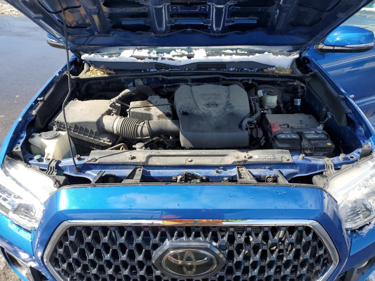 2018 Toyota Tacoma VIN 3TMCZ5AN4JM126158 Copart auction photo, side damage thumbnail 13