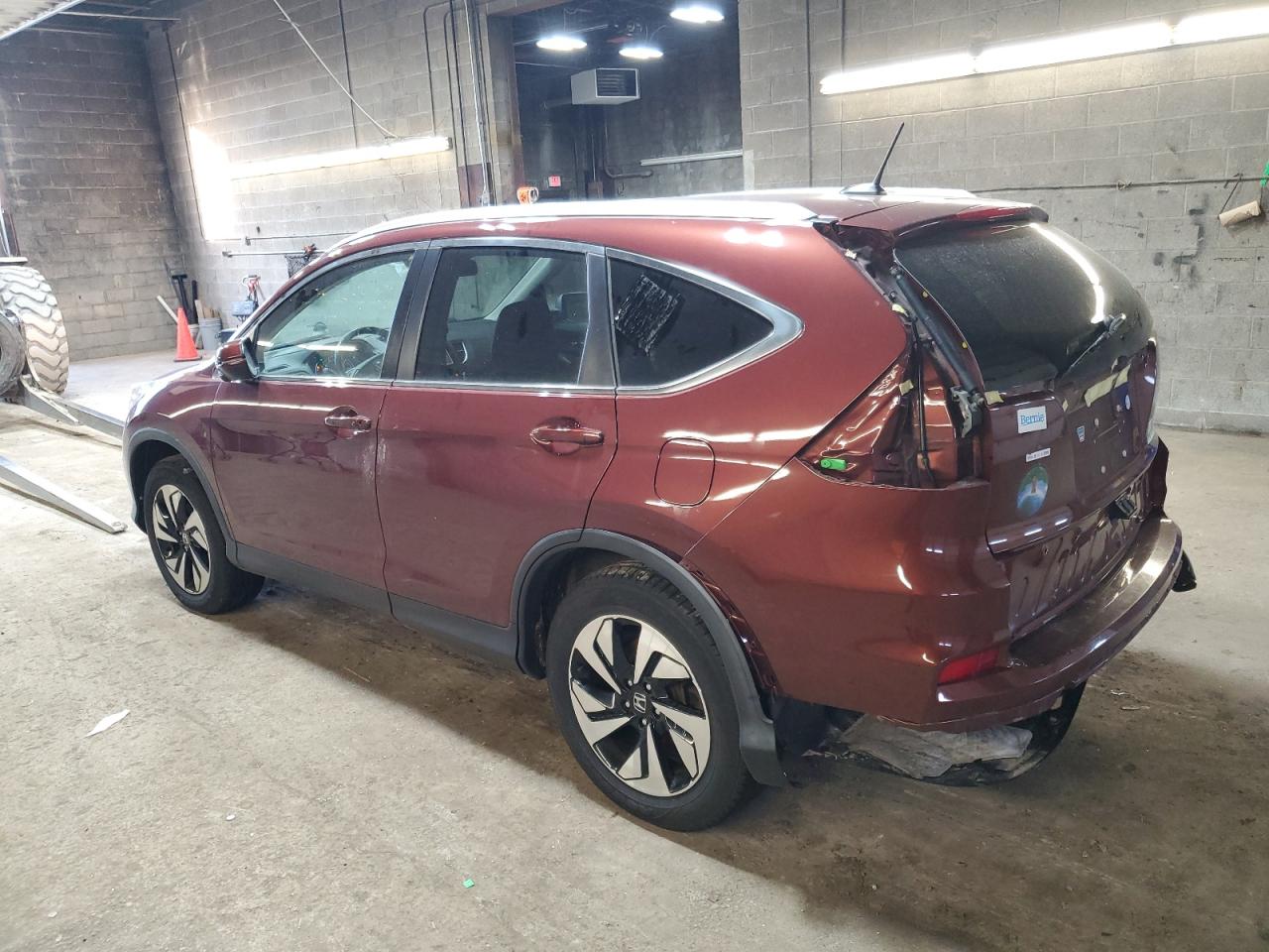 2016 Honda CR-V VIN 5J6RM4H93GL104670 Copart auction photo, rear end damage thumbnail 2