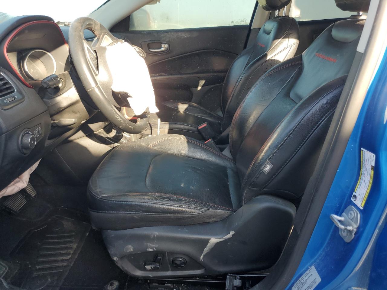 2017 Jeep Compass VIN 3C4NJDDB4HT651569 Copart auction photo, front end damage thumbnail 7