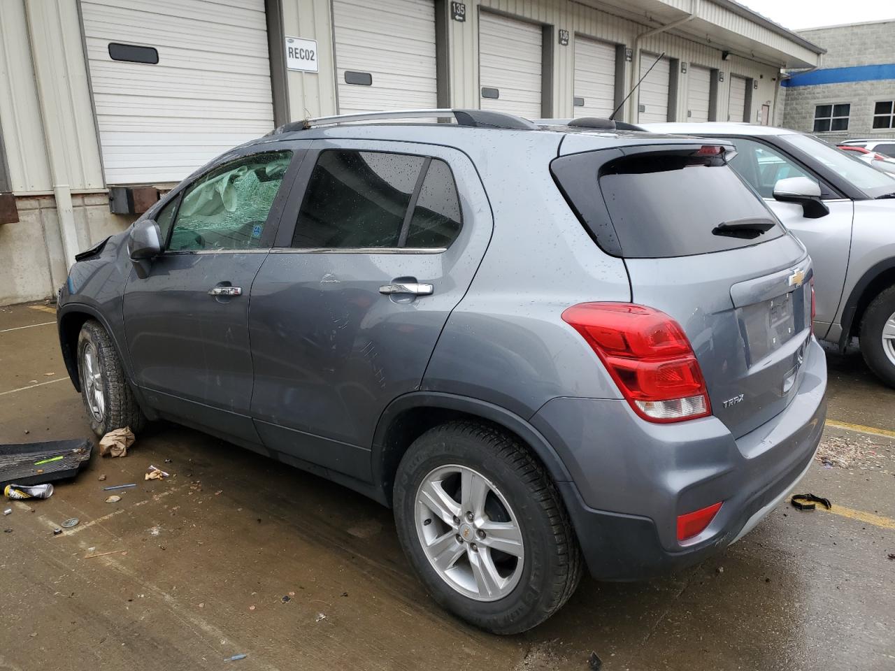 2019 Chevrolet Trax VIN KL7CJLSB7KB767584 Copart auction photo, rollover / all over damage thumbnail 2