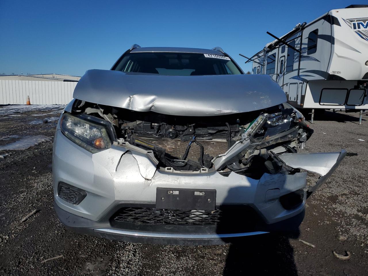 2016 Nissan Rogue VIN 5N1AT2MVXGC919375 Copart auction photo, front end damage thumbnail 5