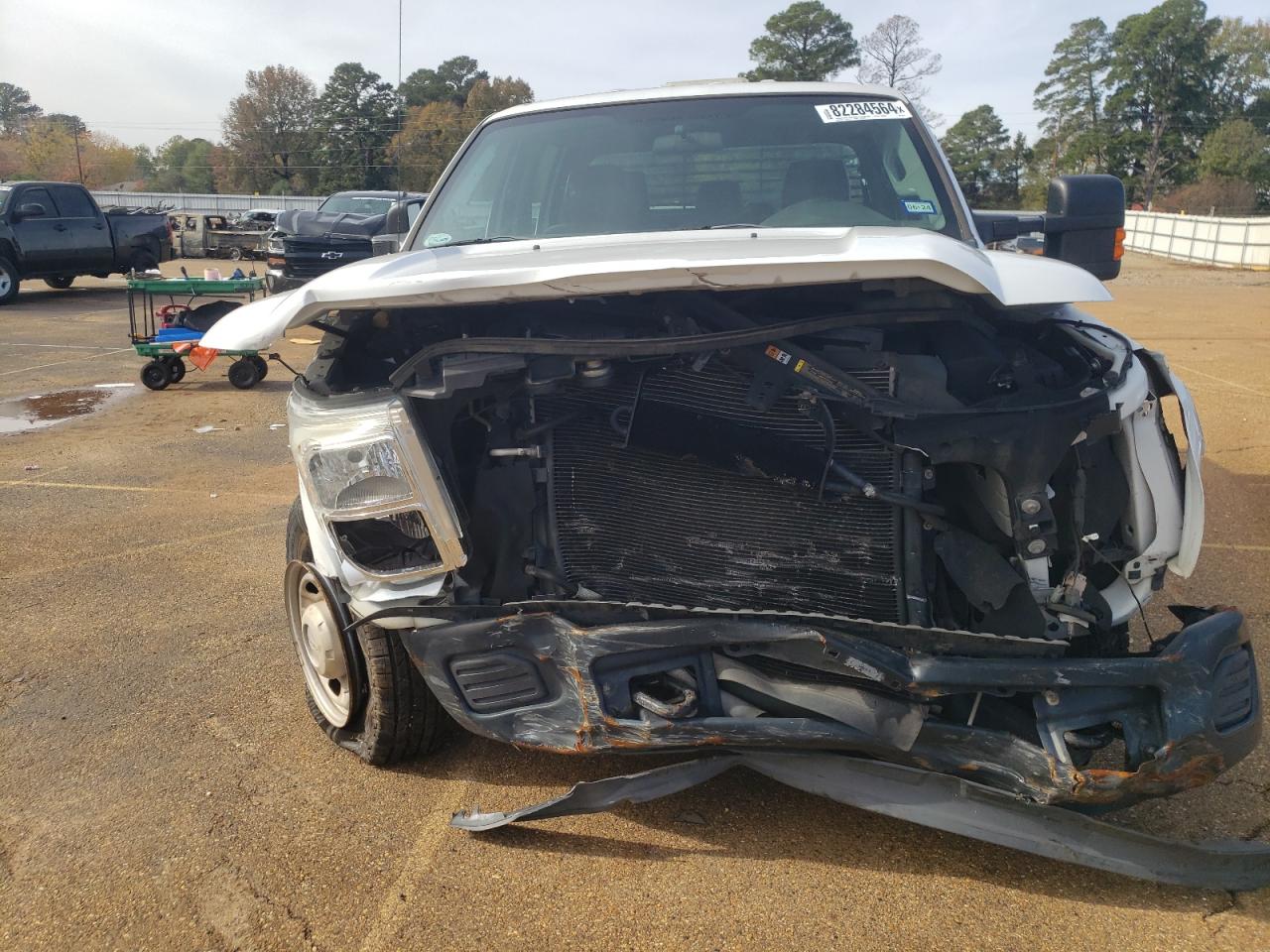 2015 Ford F250 VIN 1FT7W2A60FEA13547 Copart auction photo, front end / side damage thumbnail 5