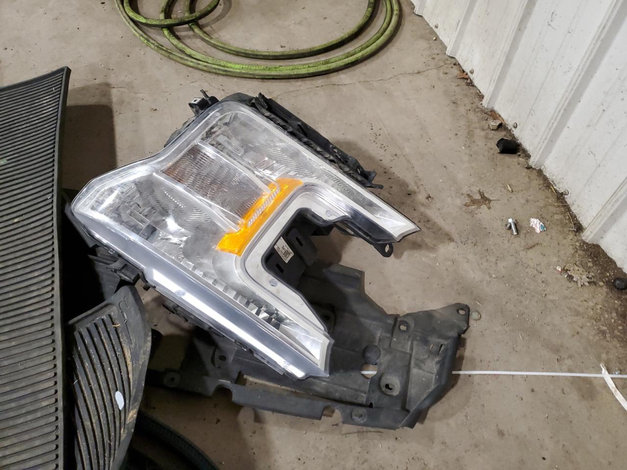 2018 Ford F-150 VIN 1FTFW1EG5JFA37919 Copart auction photo, front end / side damage thumbnail 12