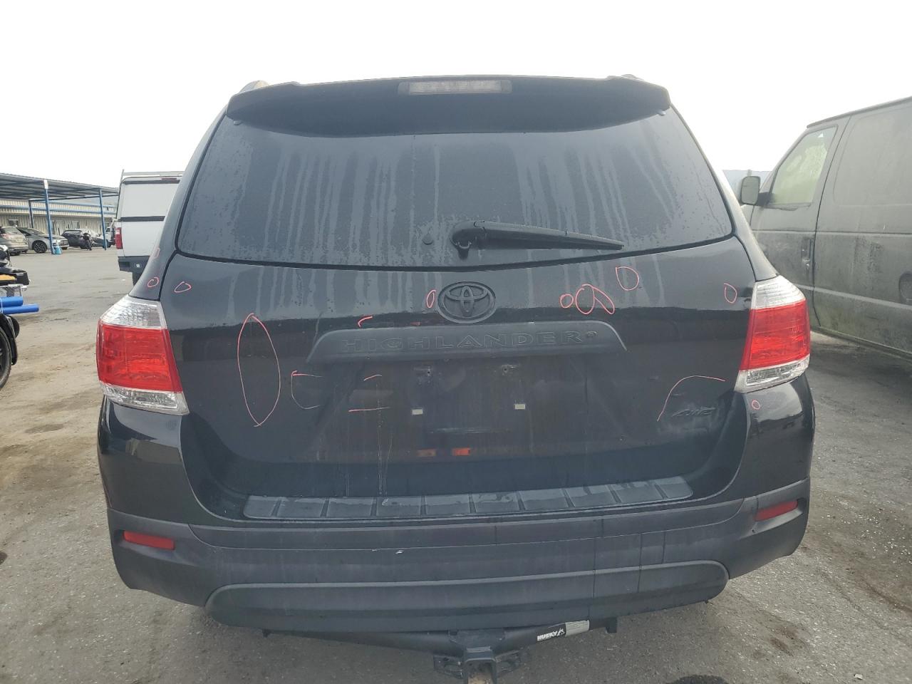 2012 Toyota Highlander VIN 5TDDK3EH9CS110297 Copart auction photo, minor dent/scratches damage thumbnail 6