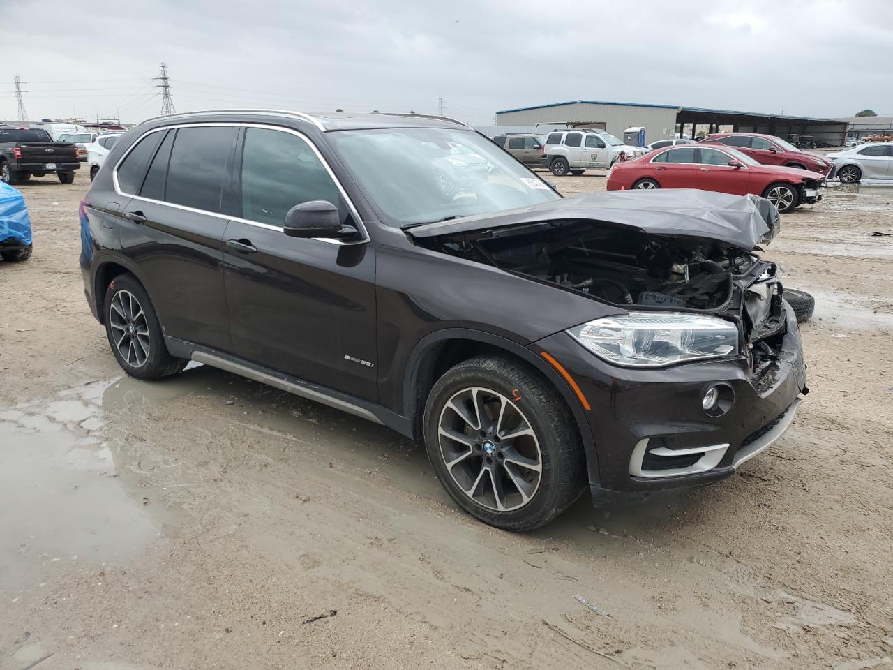 2018 BMW X5 VIN 5UXKR2C59J0Z17603 Copart auction photo, front end / rear end damage thumbnail 4