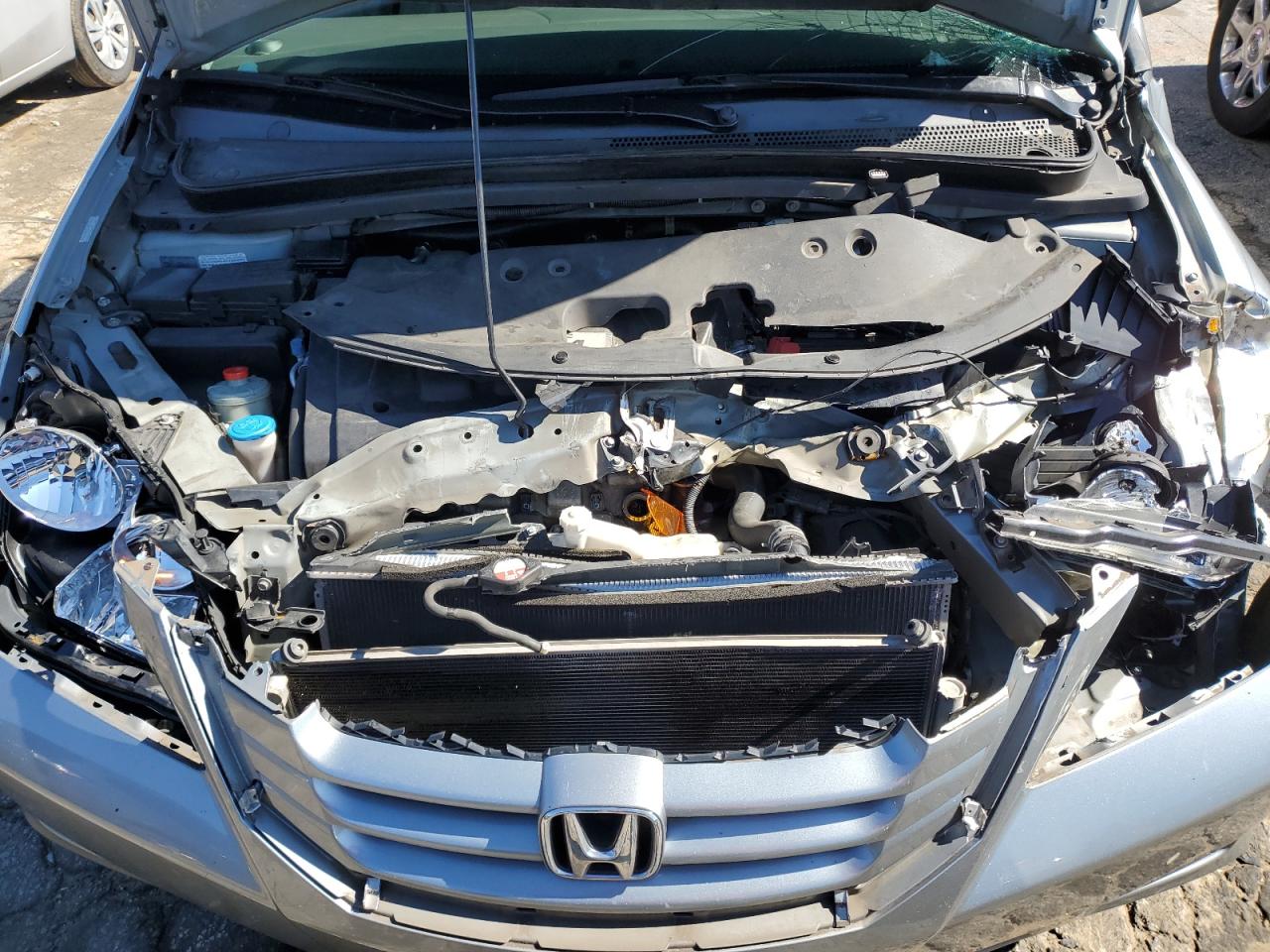 2008 Honda Odyssey VIN 5FNRL38758B057860 Copart auction photo, front end damage thumbnail 12