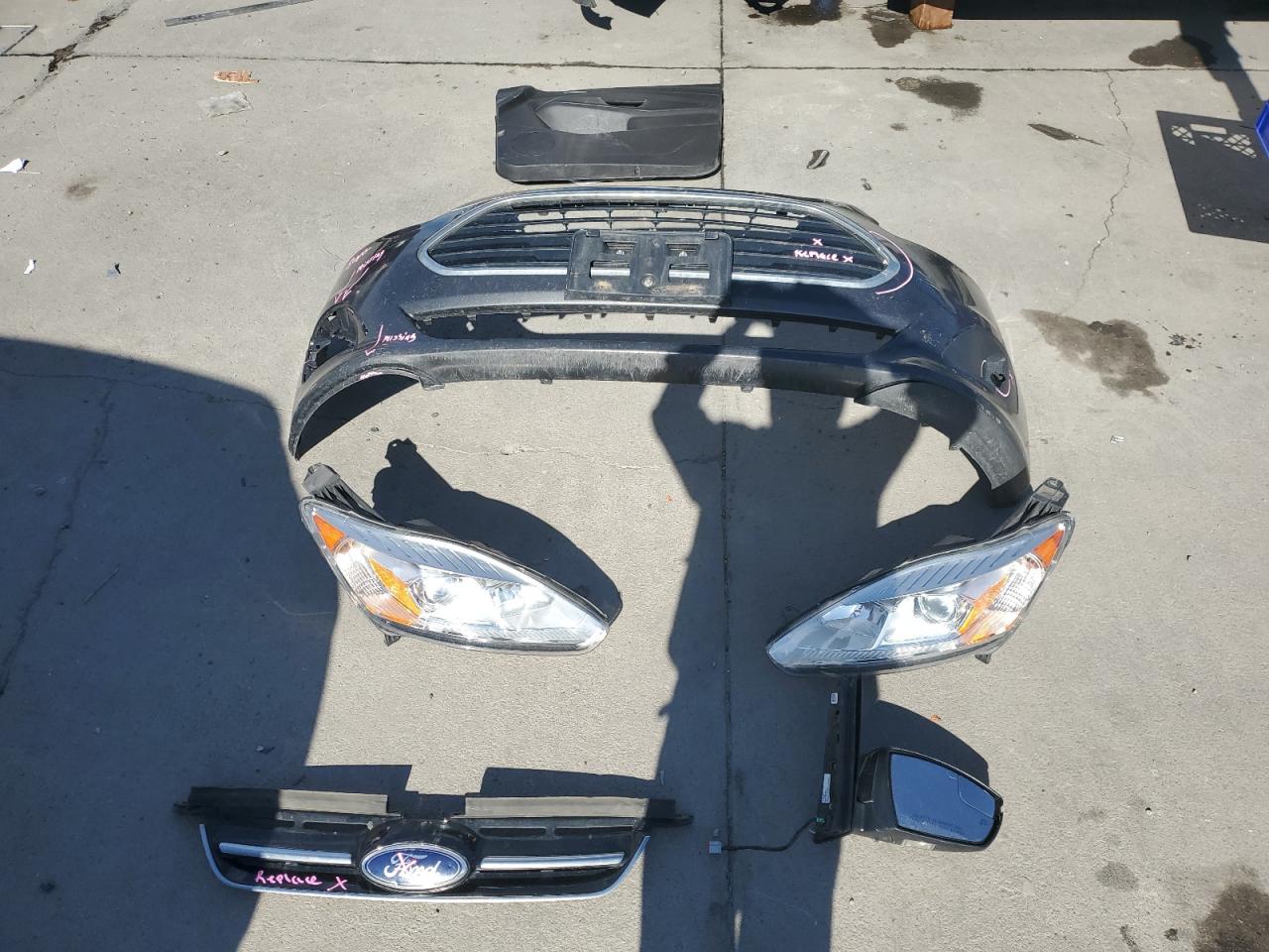 2017 Ford C-MAX VIN 1FADP5AU0HL110882 Copart auction photo, front end damage thumbnail 12