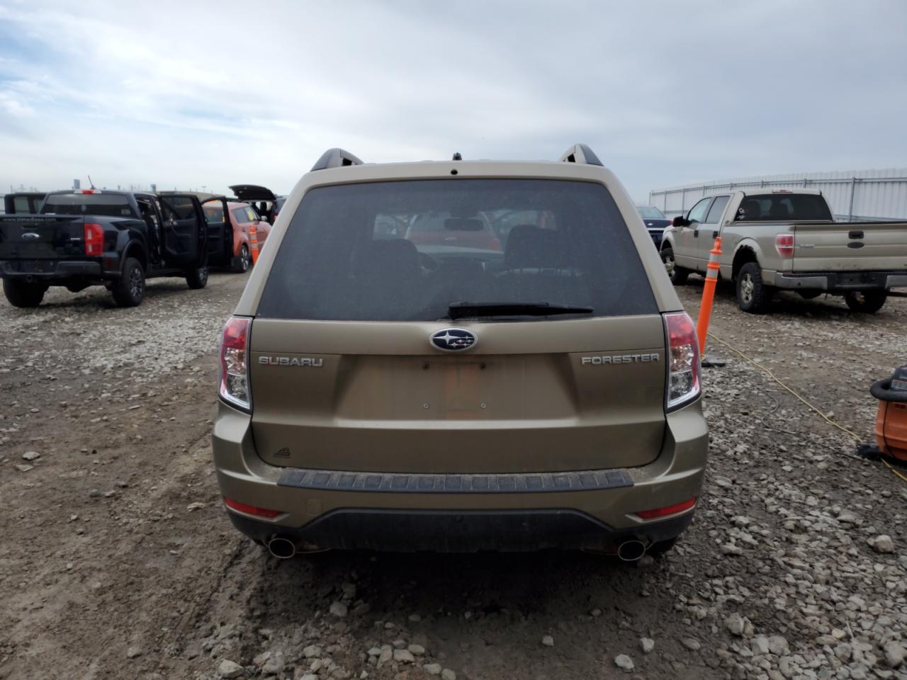 2009 Subaru Forester VIN JF2SH64649H794469 Copart auction photo, front end / side damage thumbnail 6