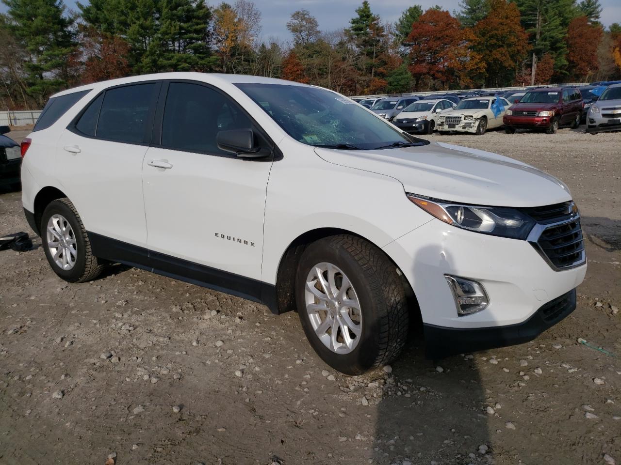 2020 Chevrolet Equinox VIN 3GNAXHEV9LS634057 Copart auction photo, front end / minor dent/scratches damage thumbnail 4
