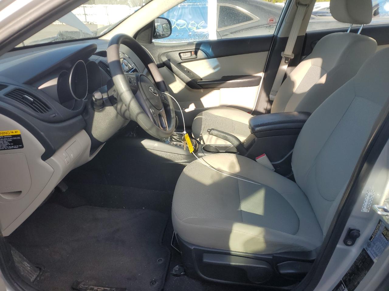 2012 KIA Forte VIN KNAFU4A23C5633537 Copart auction photo, front end / minor dent/scratches damage thumbnail 7