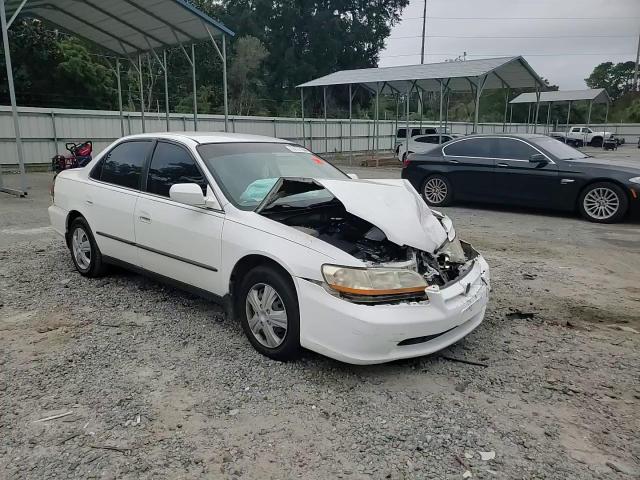 2000 Honda Accord VIN 1HGCG5647YA018292 Copart auction photo, front end damage thumbnail 11