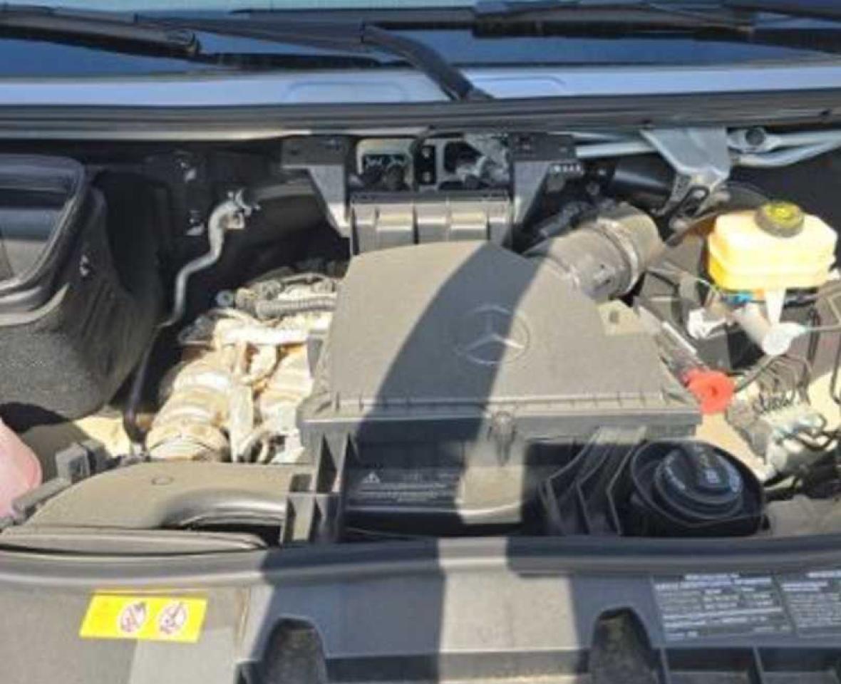 2023 Mercedes-Benz Sprinter VIN W1X4NBVY2PT121909 Copart auction photo, normal wear / minor dent/scratches damage thumbnail 7