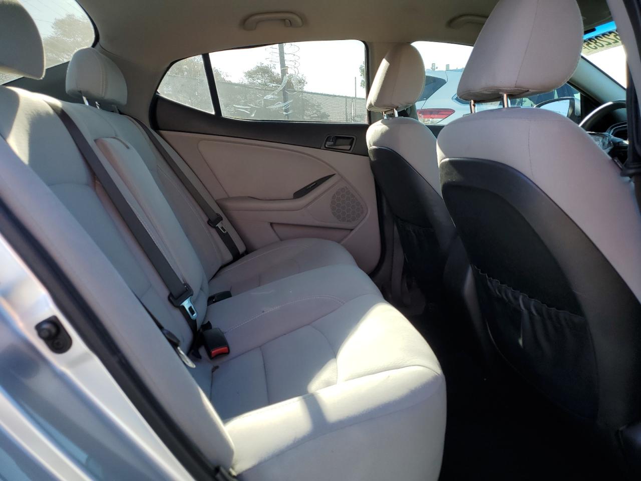2015 KIA Optima VIN 5XXGM4A71FG465528 Copart auction photo, front end / minor dent/scratches damage thumbnail 10
