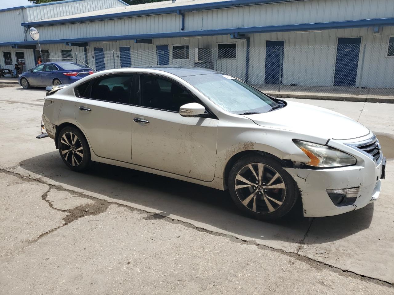2015 Nissan Altima VIN 1N4AL3AP8FC429490 Copart auction photo, rear end damage thumbnail 4