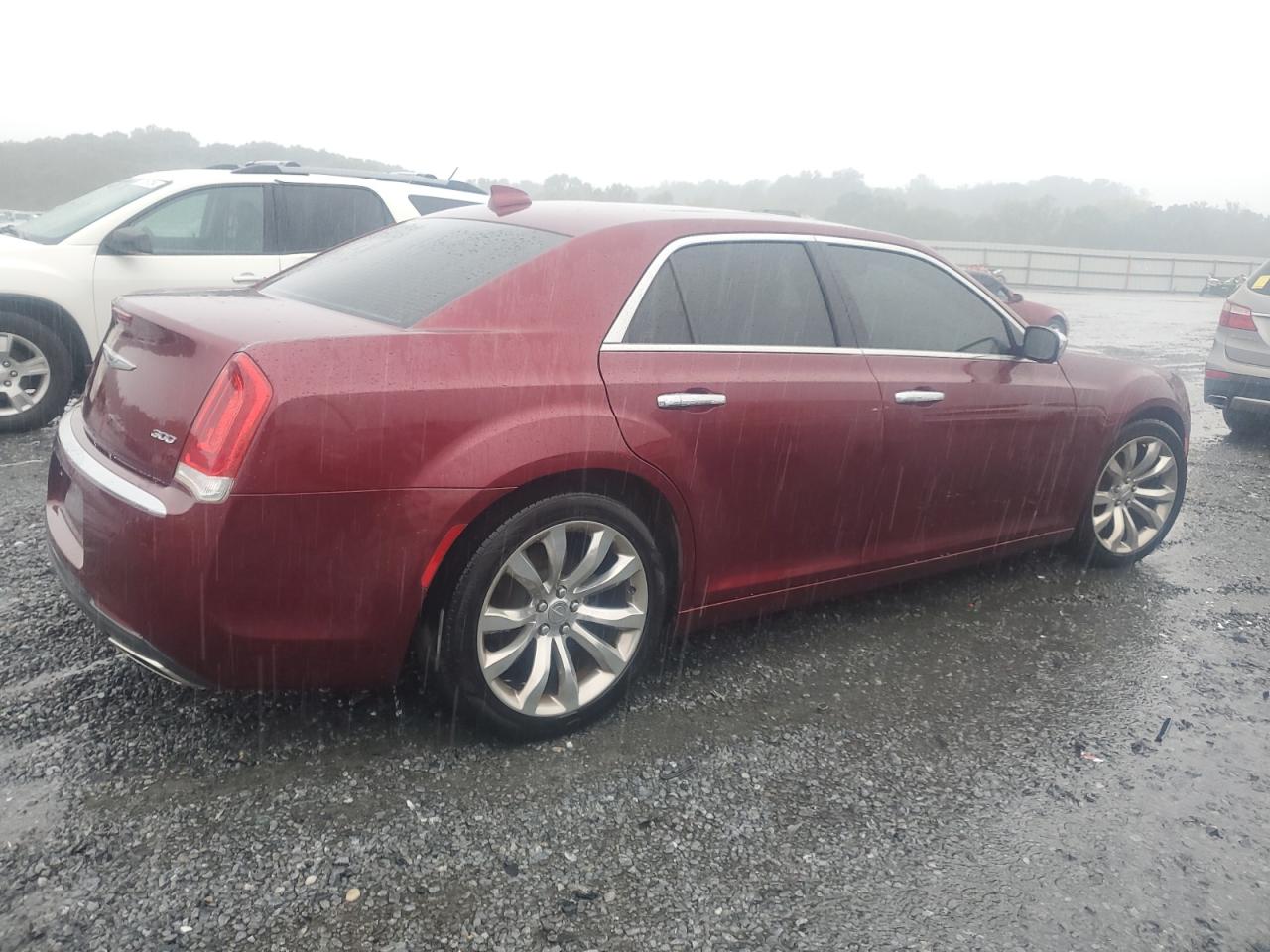 2019 Chrysler 300 VIN 2C3CCAEG0KH609625 Copart auction photo, water/flood / minor dent/scratches damage thumbnail 3