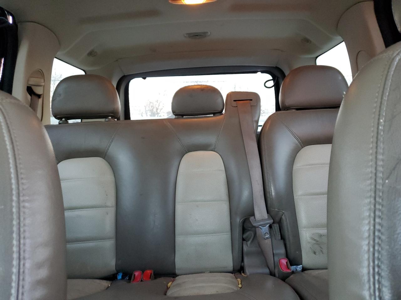 2004 Ford Explorer VIN 1FMZU84K14UB02472 Copart auction photo, front end damage thumbnail 10
