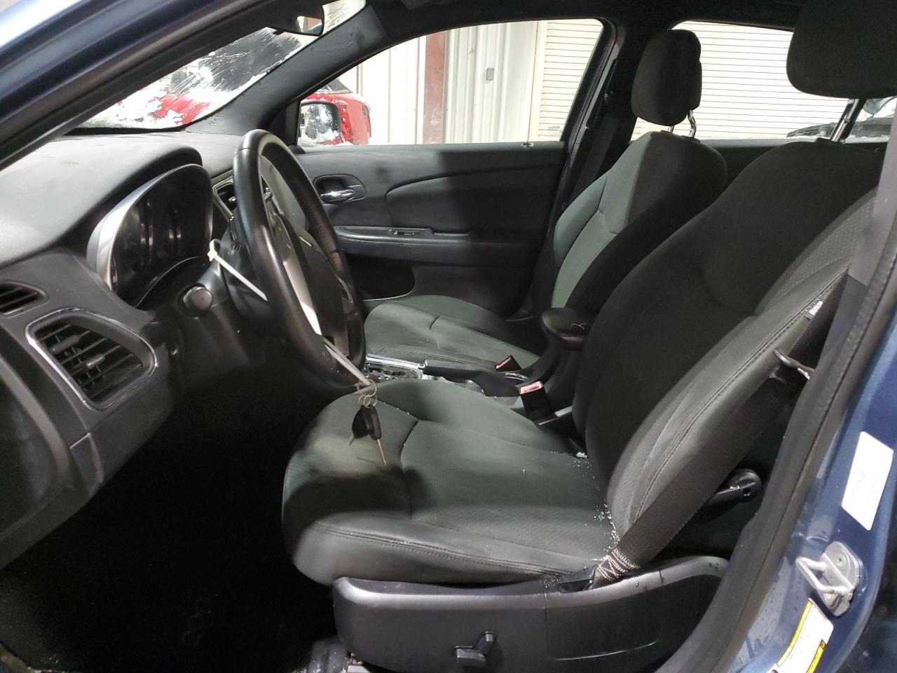 2011 Chrysler 200 VIN 1C3BC1FB2BN532715 Copart auction photo, front end damage thumbnail 7