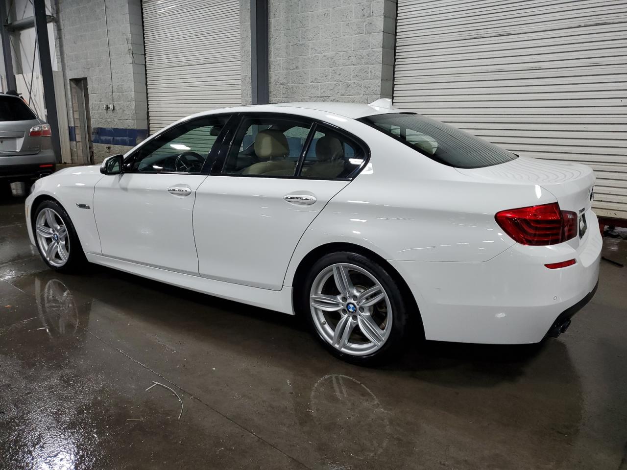 2016 BMW 5er VIN WBAFV3C53GD687527 Copart auction photo, hail damage thumbnail 2