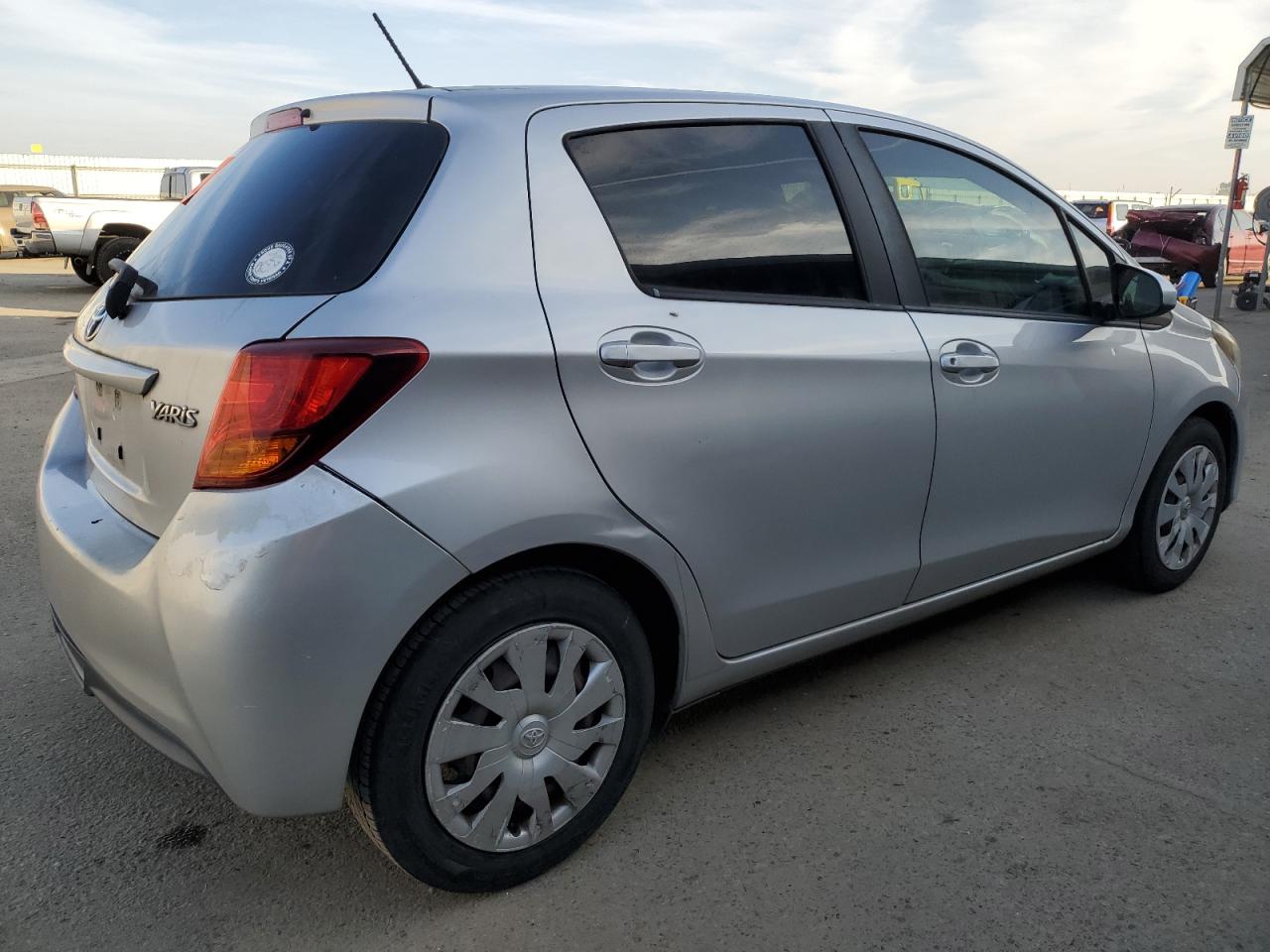 2015 Toyota Yaris VIN VNKKTUD38FA039845 Copart auction photo, side damage thumbnail 3
