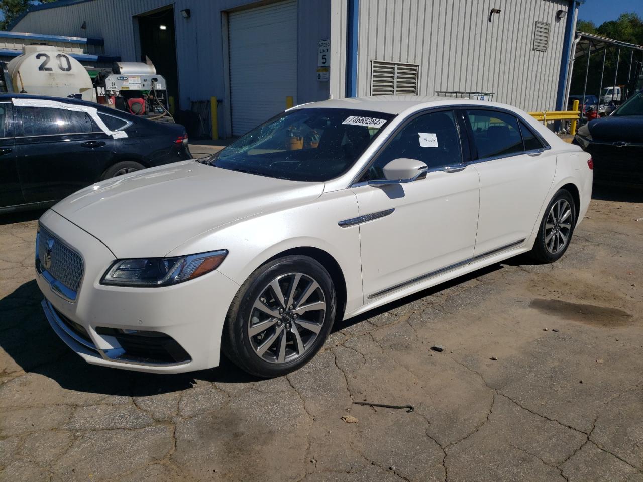 2018 Lincoln Continental VIN 1LN6L9PK0J5603821