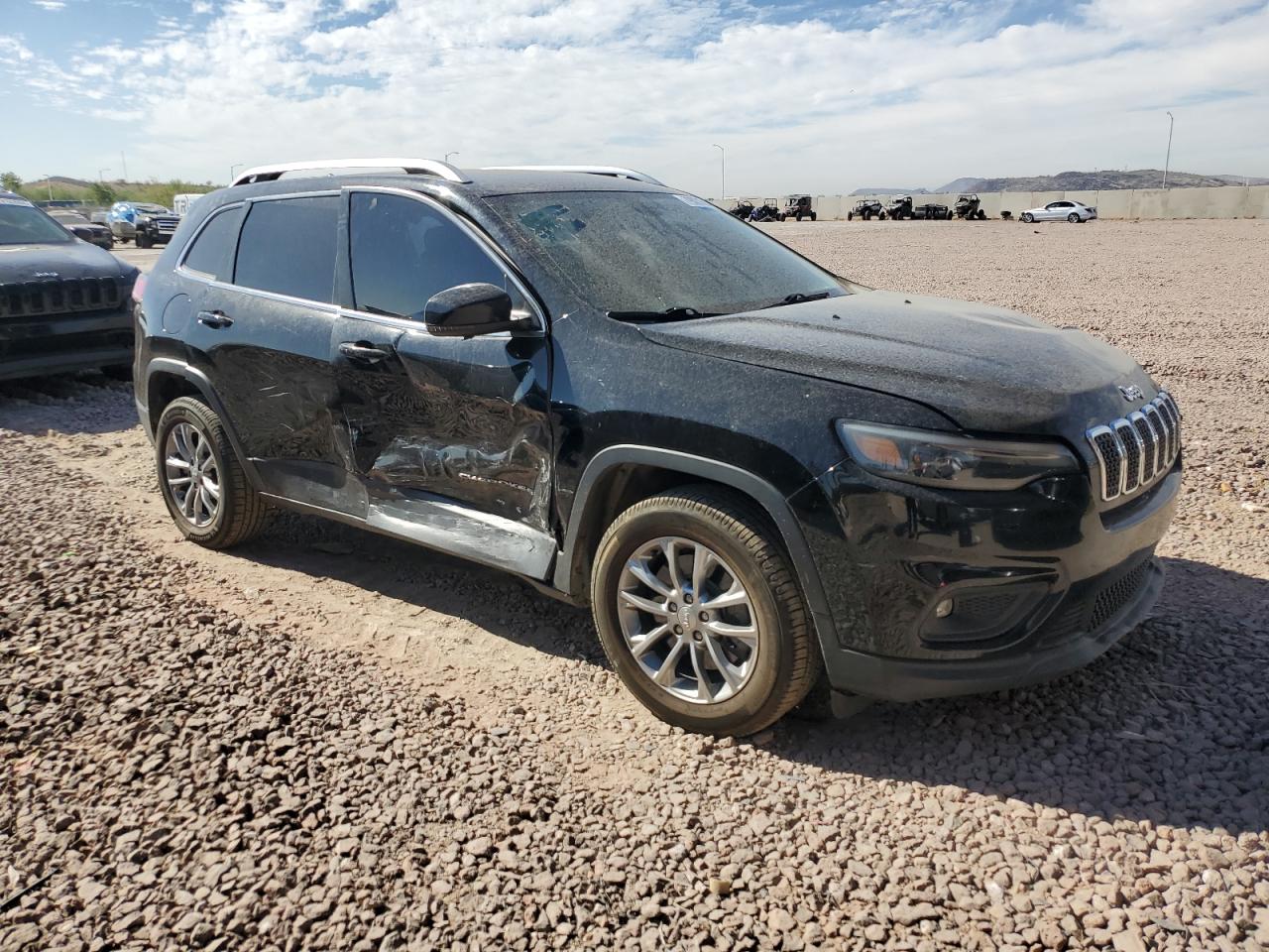 2019 Jeep Grand Cherokee VIN 1C4PJLLB0KD129085 Copart auction photo, front end / side damage thumbnail 4