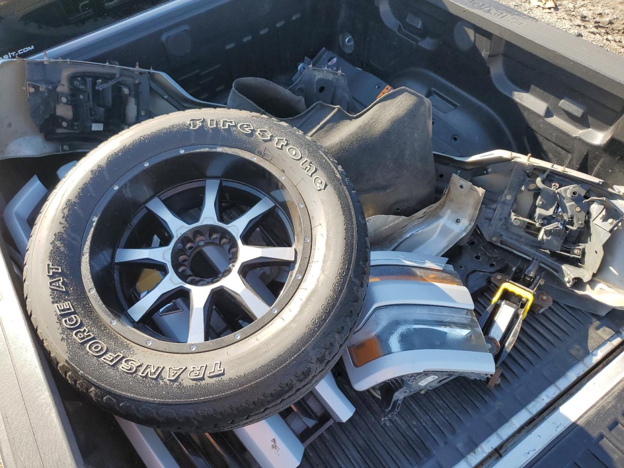 2018 Chevrolet Silverado VIN 3GCUKREC2JG363545 Copart auction photo, front end / undercarriage damage thumbnail 14