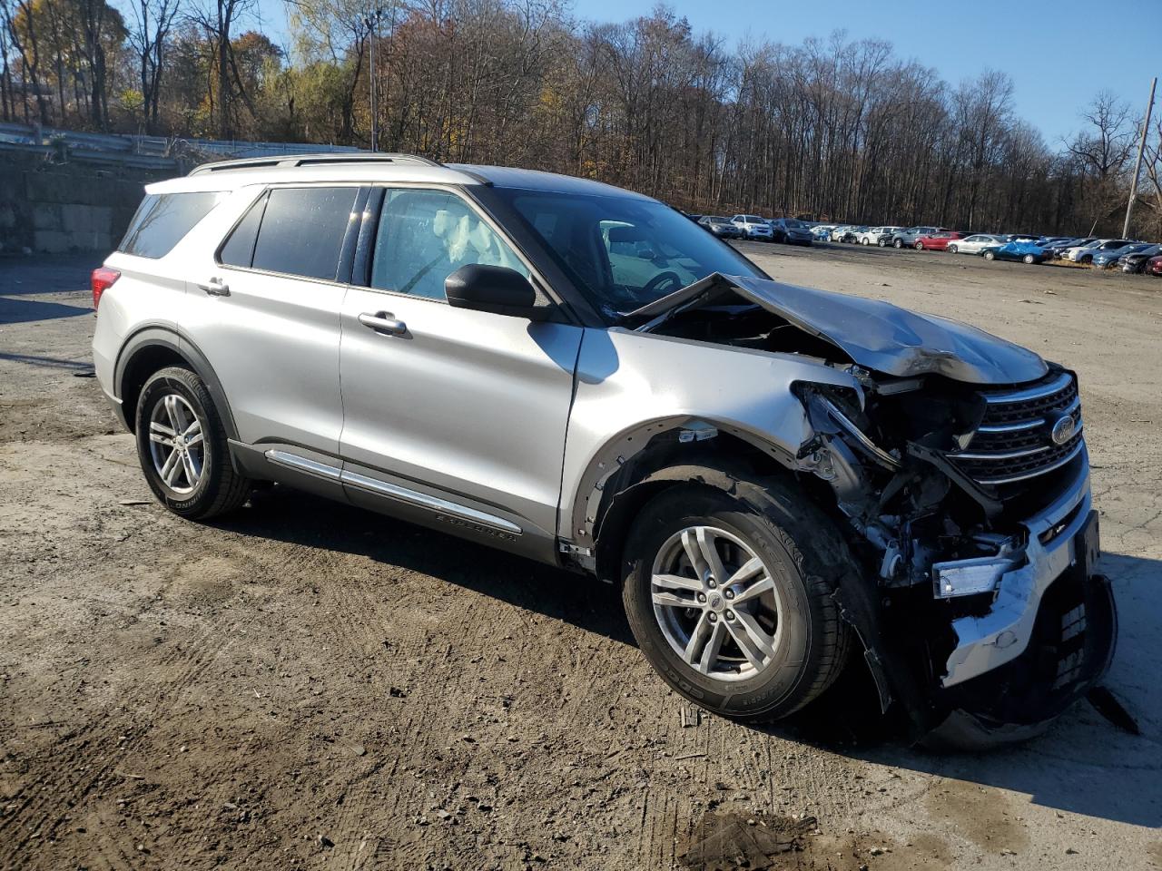 2021 Ford Explorer VIN 1FMSK8DH7MGC36493 Copart auction photo, front end / minor dent/scratches damage thumbnail 4