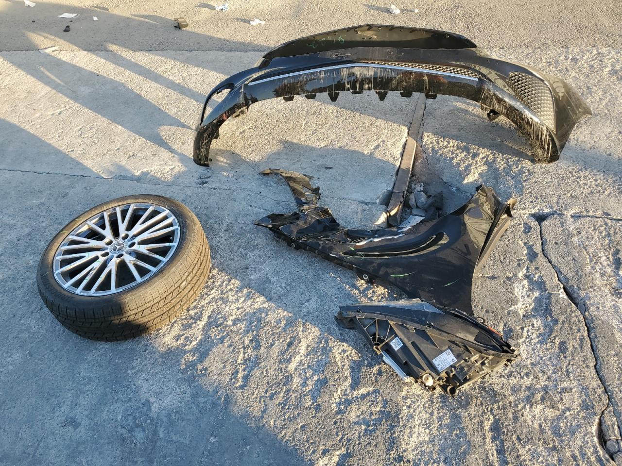 2021 Mercedes-Benz CLA-klasse VIN W1K5J4GB7MN219795 Copart auction photo, front end / side damage thumbnail 12
