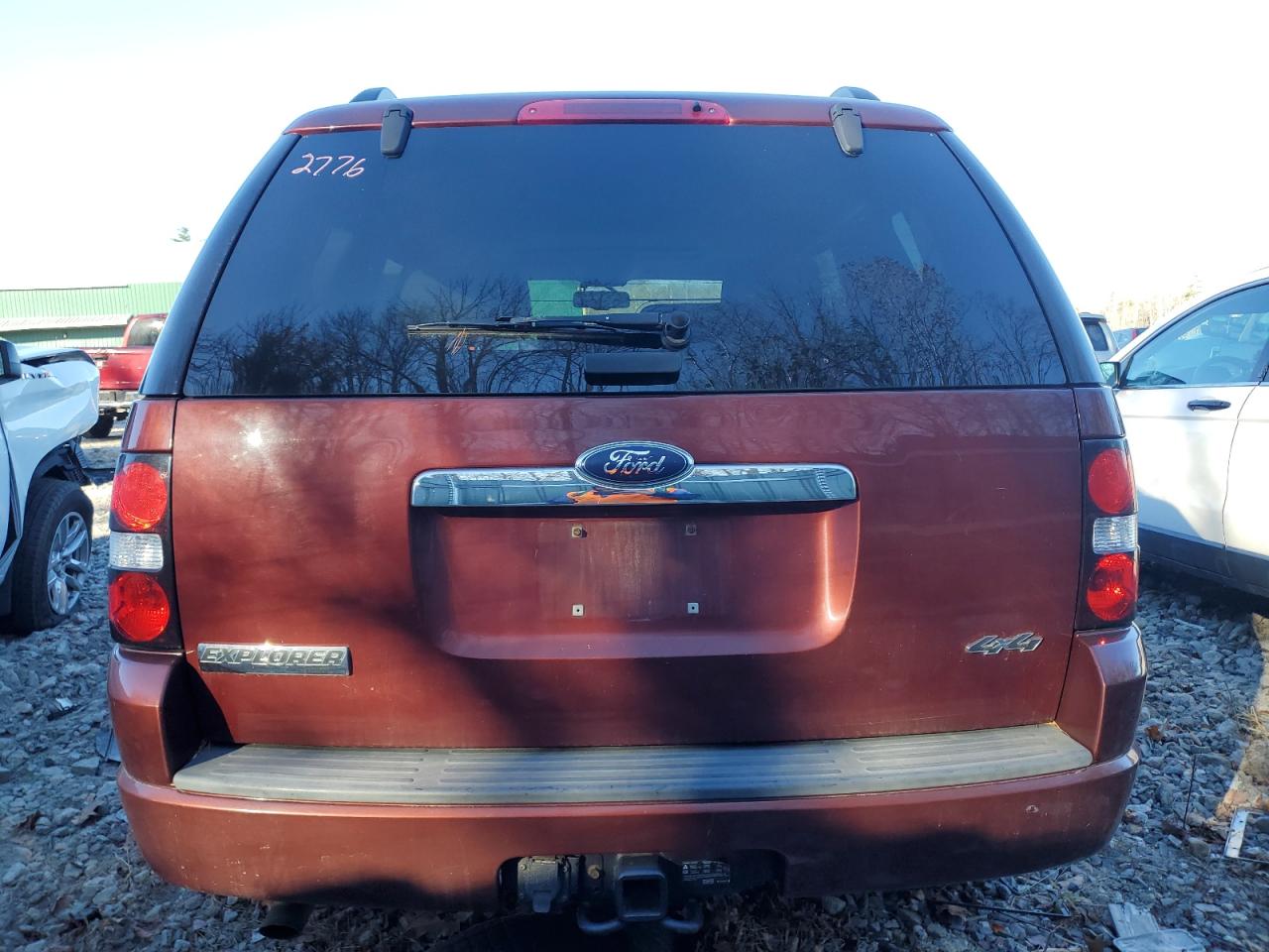 2010 Ford Explorer VIN 1FMEU7DE9AUA26272 Copart auction photo, water/flood / minor dent/scratches damage thumbnail 6