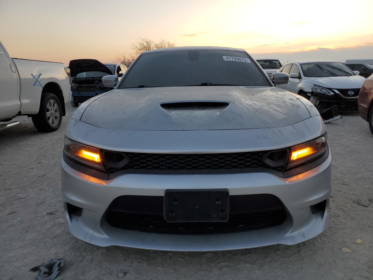 2019 Dodge Charger VIN 2C3CDXGJ0KH591412 Copart auction photo, undercarriage / side damage thumbnail 5