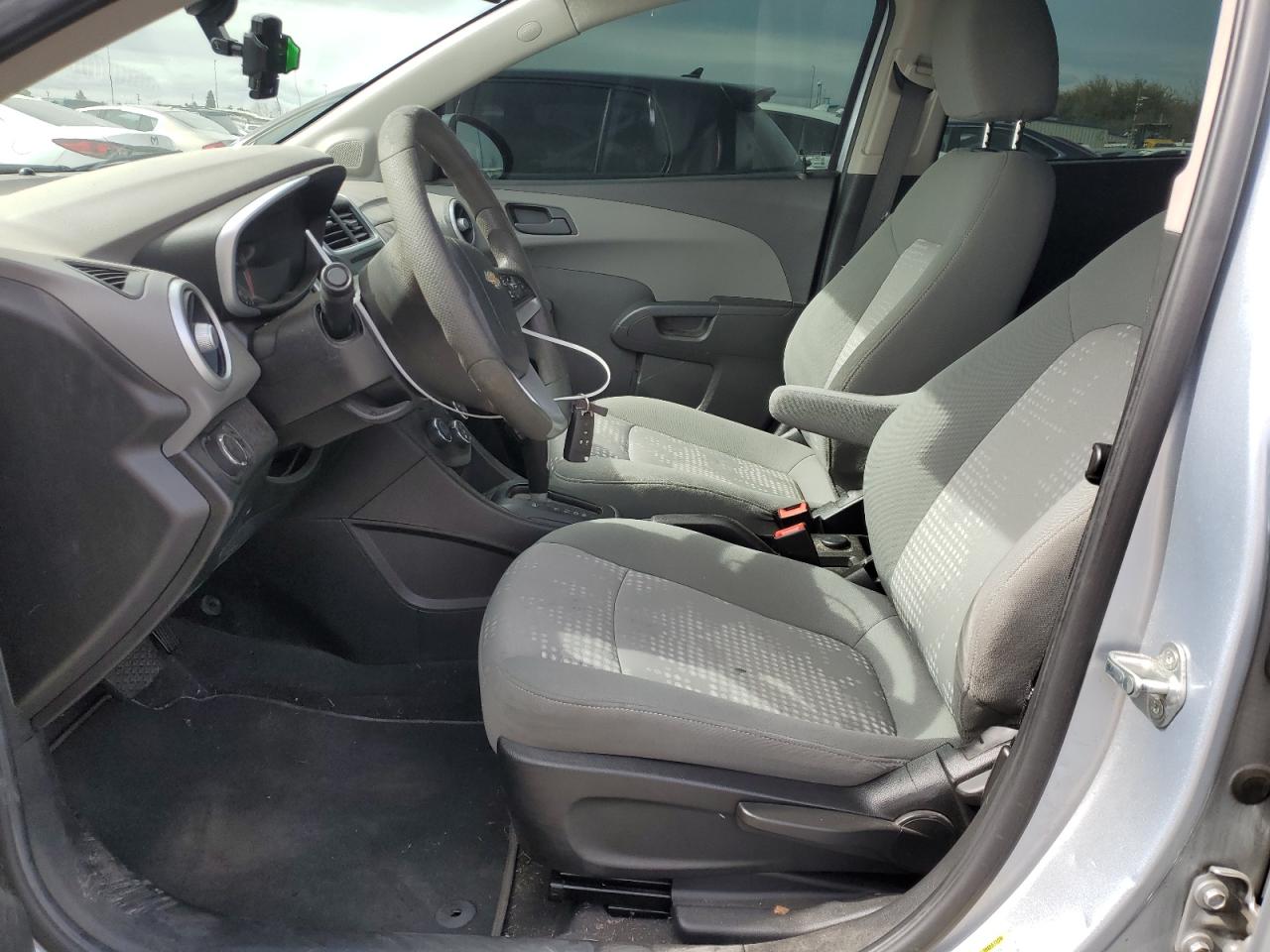 2017 Chevrolet Sonic VIN 1G1JB5SG0H4153416 Copart auction photo, minor dent/scratches damage thumbnail 7