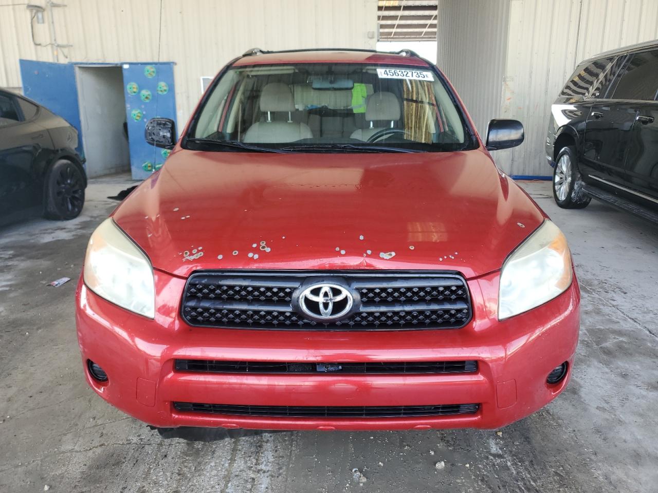 2007 Toyota RAV 4 VIN JTMZD33V675059216 Copart auction photo, side / mechanical damage thumbnail 5