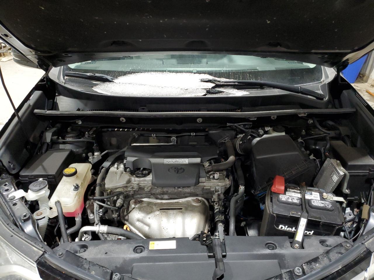 2018 Toyota RAV 4 VIN 2T3RFREVXJW721017 Copart auction photo, side / front end damage thumbnail 12
