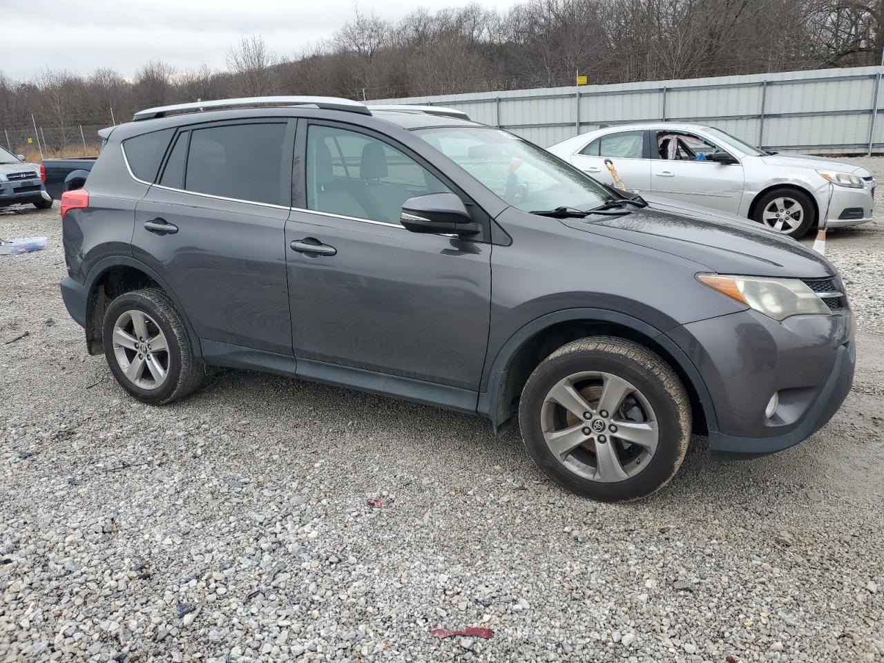 2015 Toyota RAV 4 VIN 2T3WFREVXFW178875 Copart auction photo, front end damage thumbnail 4