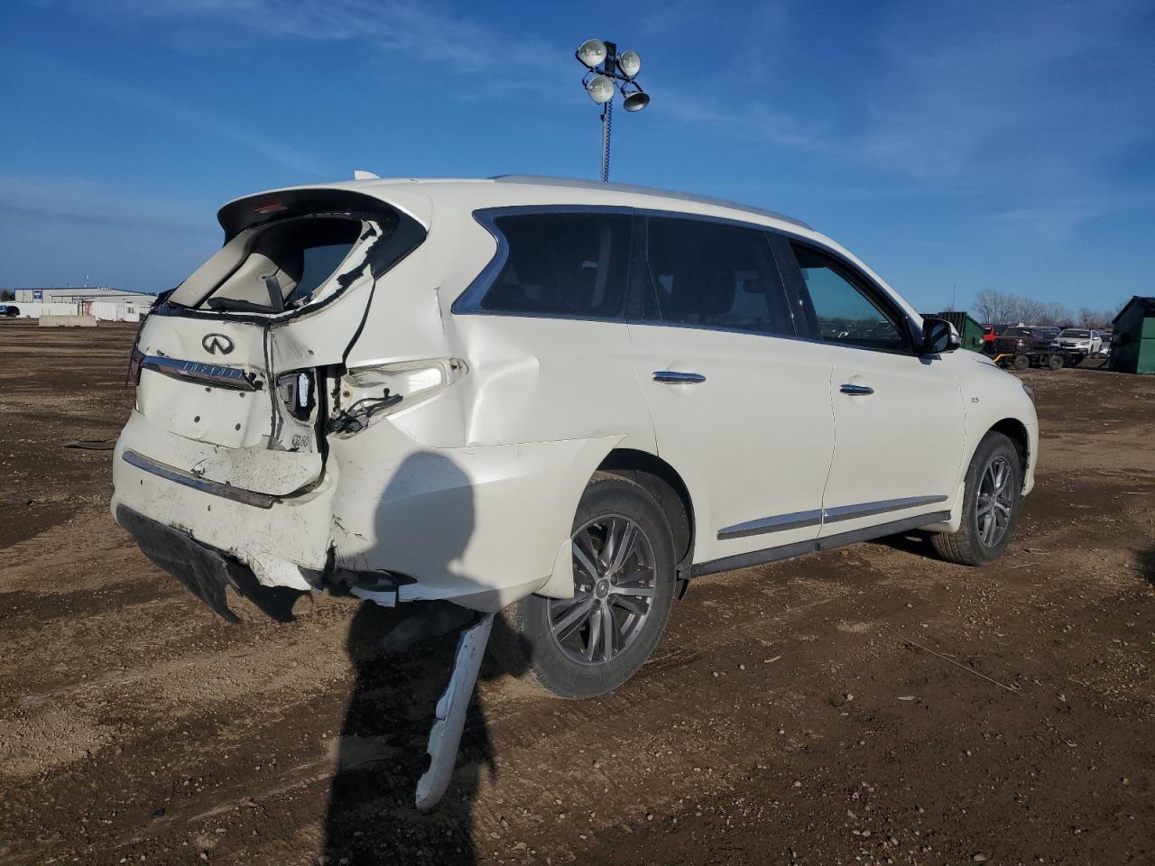 2017 Infiniti QX60 VIN 5N1DL0MM5HC521954 Copart auction photo, rear end / minor dent/scratches damage thumbnail 3