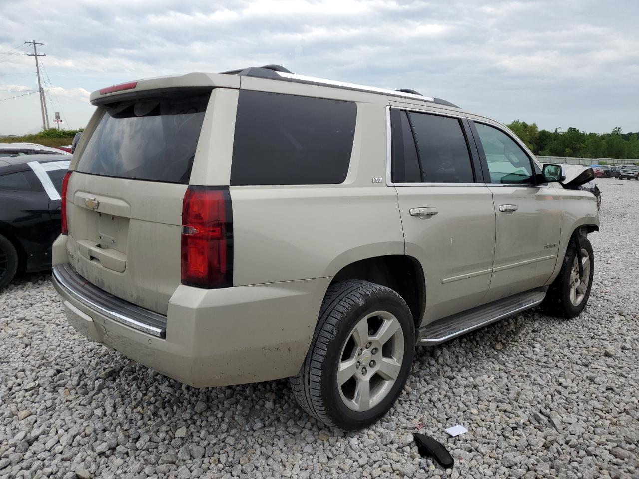 2015 Chevrolet Tahoe VIN 1GNSKCKC8FR562882 Copart auction photo, front end damage thumbnail 3