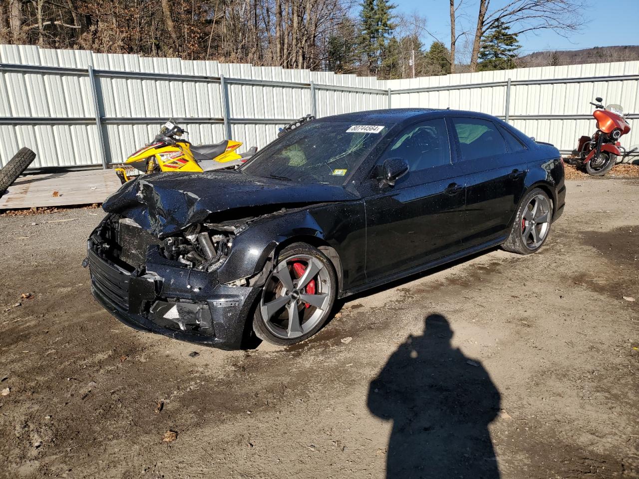 2019 Audi RS4 VIN WAUB4AF42KA034240