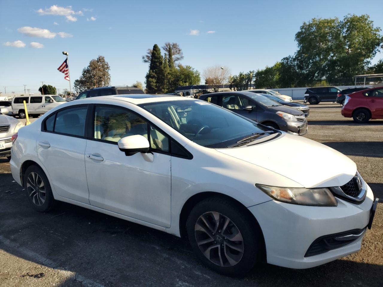 2015 Honda Civic VIN 19XFB2F87FE254091 Copart auction photo, side / front end damage thumbnail 4