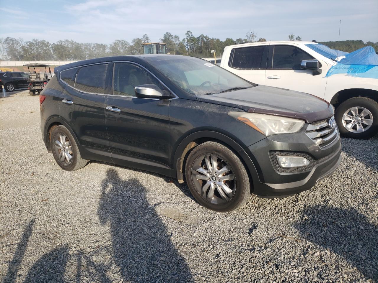 2013 Hyundai Santa Fe VIN 5XYZW3LA3DG066523 Copart auction photo, minor dent/scratches / mechanical damage thumbnail 4