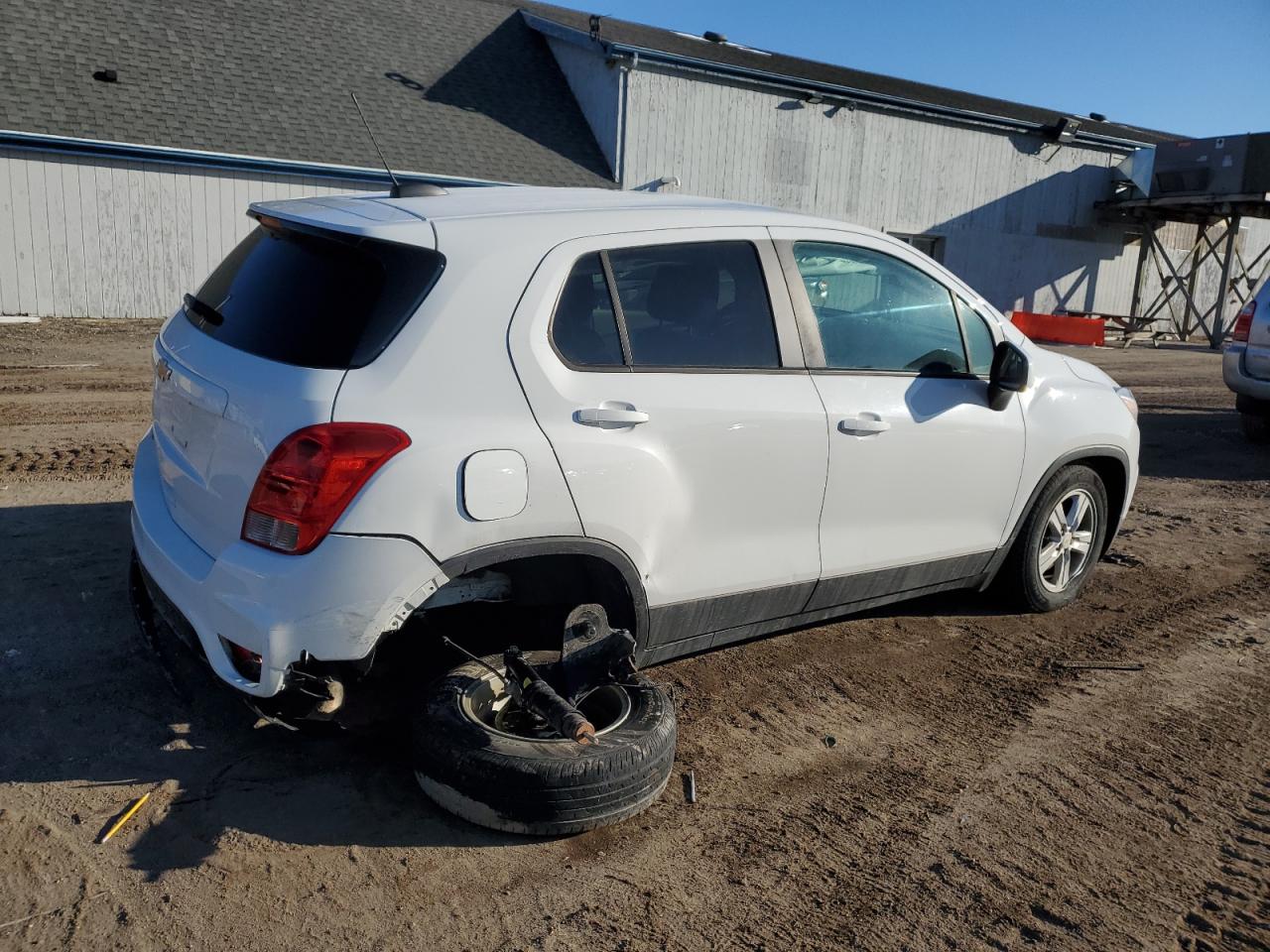 2020 Chevrolet Trax VIN KL7CJKSB9LB321853 Copart auction photo, side / rear end damage thumbnail 3