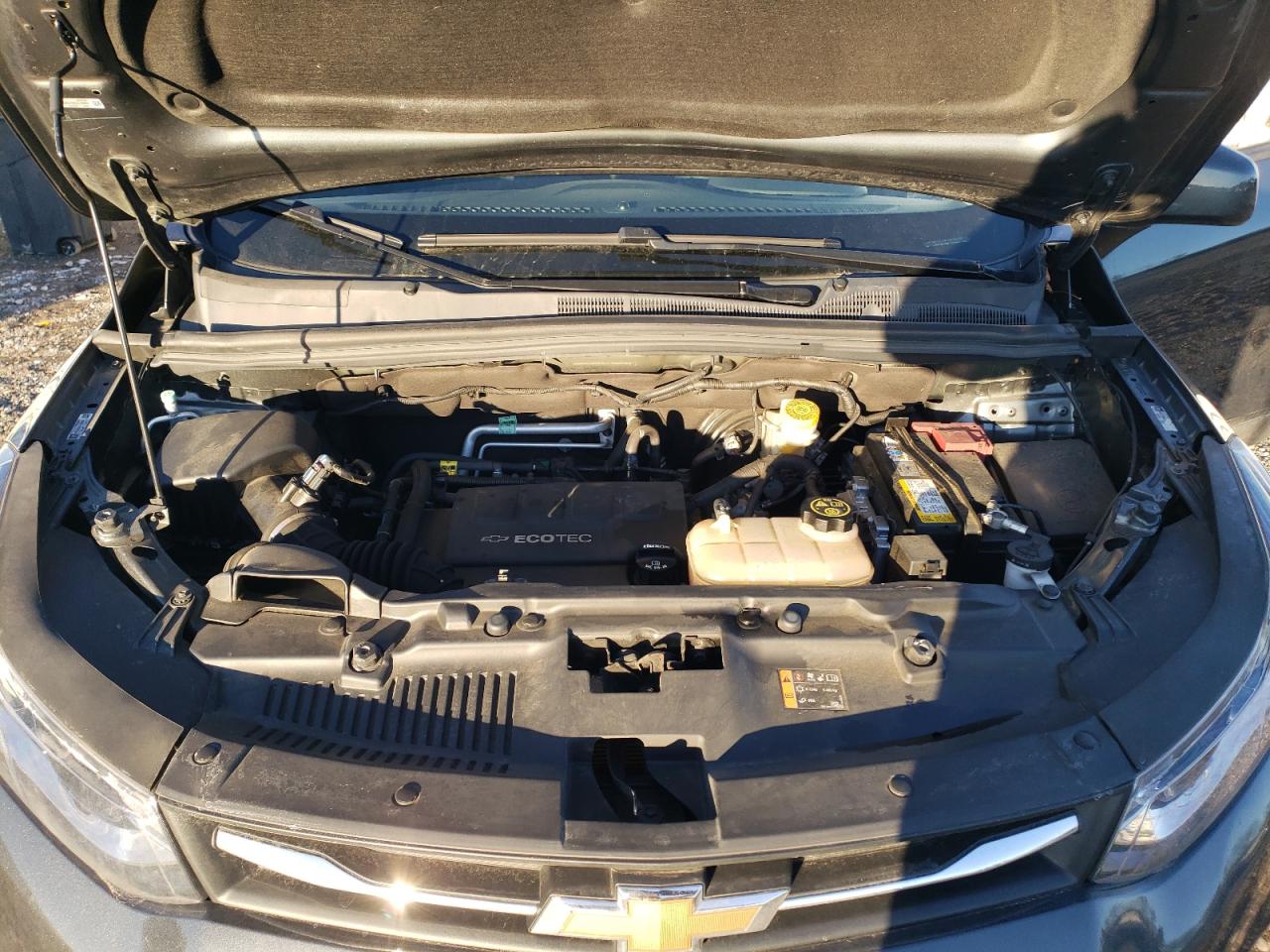 2020 Chevrolet Trax VIN 3GNCJNSBXLL156065 Copart auction photo, rear end / minor dent/scratches damage thumbnail 12