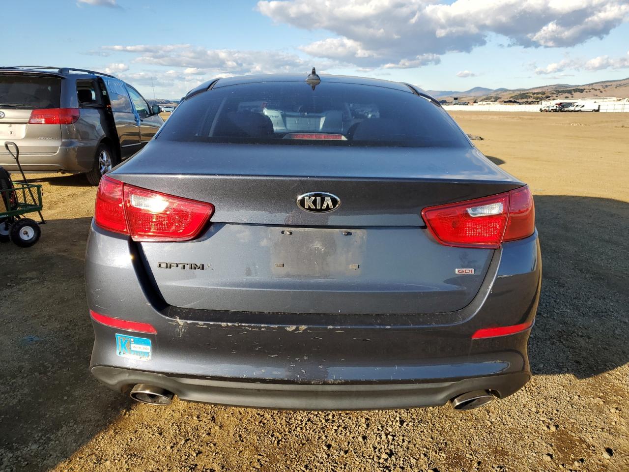 2015 KIA Optima VIN KNAGM4A70F5584737 Copart auction photo, vandalism damage thumbnail 6