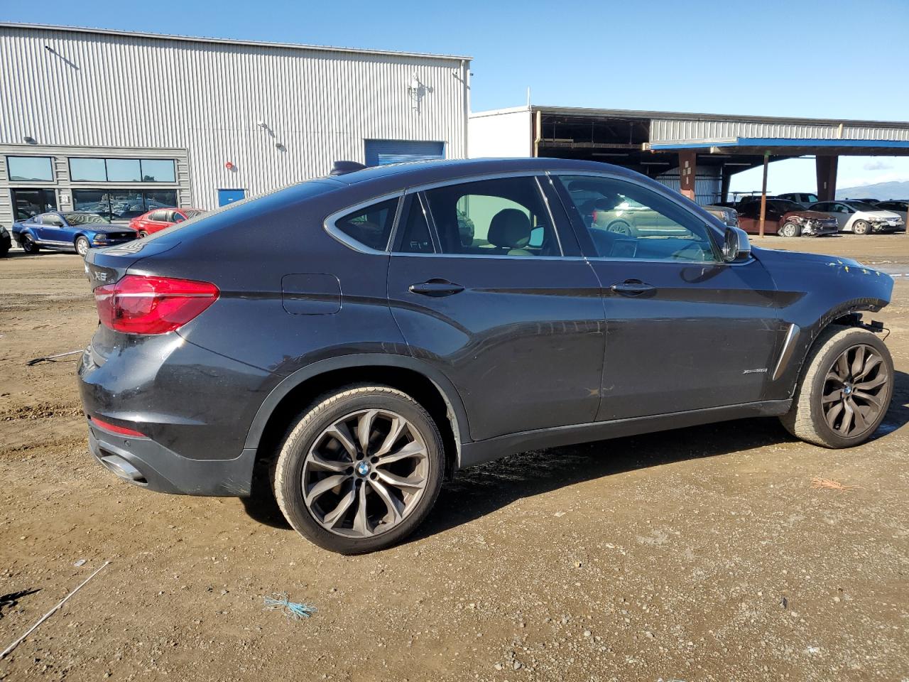 2018 BMW X6 VIN 5UXKU2C57J0X50155 Copart auction photo, front end damage thumbnail 3