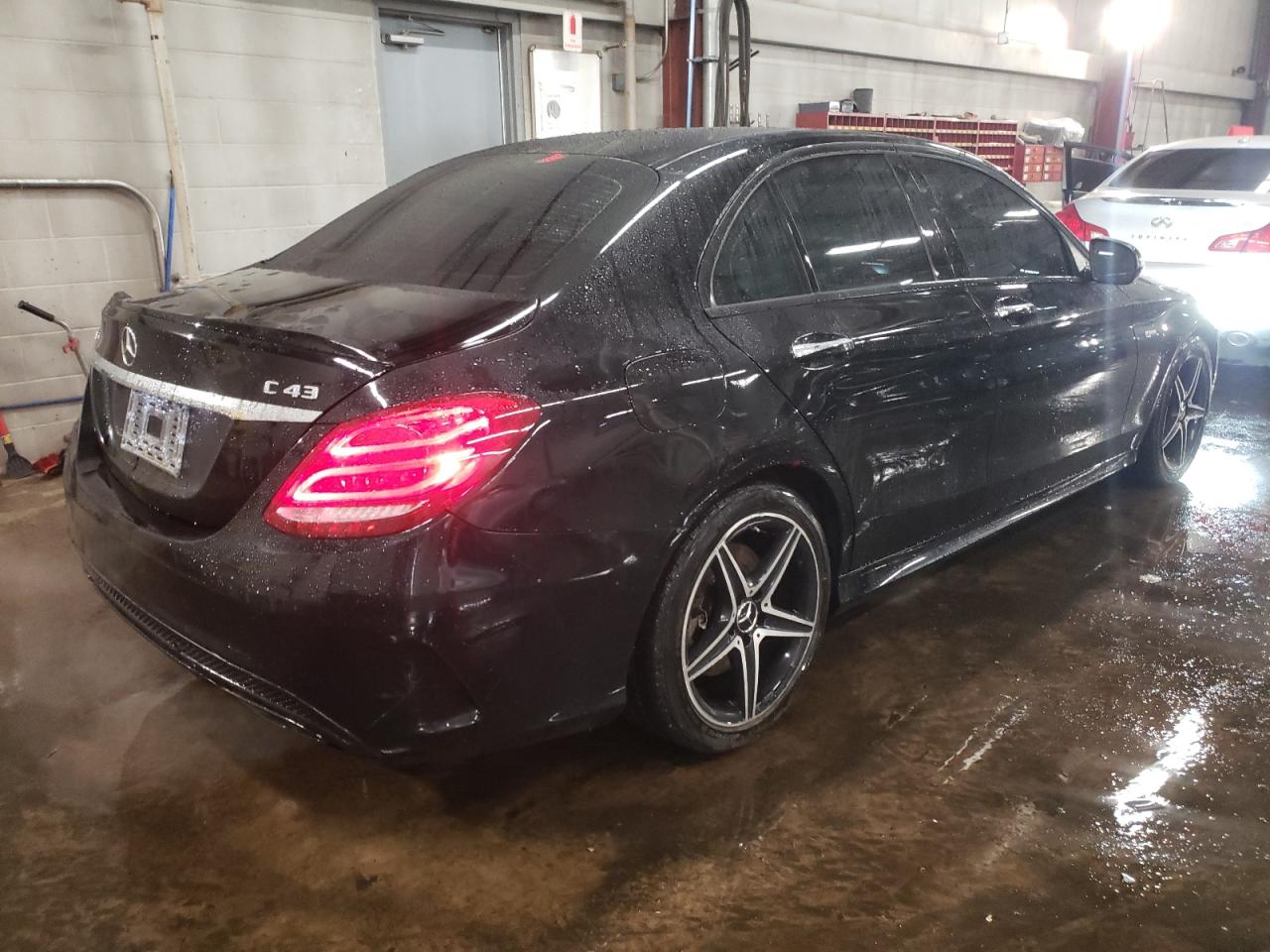 2017 Mercedes-Benz C-klasse VIN 55SWF6EB3HU223800 Copart auction photo, side / minor dent/scratches damage thumbnail 3