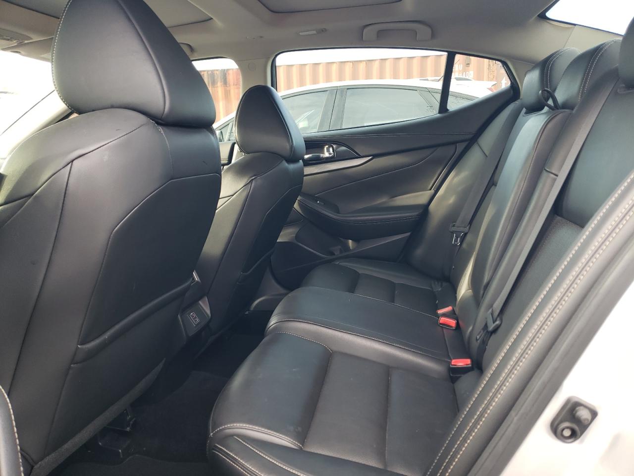 2018 Nissan Maxima VIN 1N4AA6AP0JC367986 Copart auction photo, side / rear end damage thumbnail 10