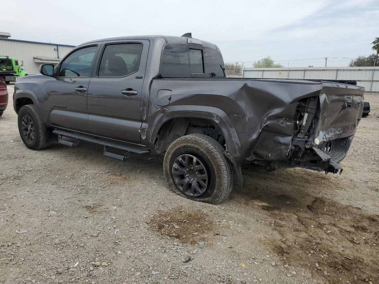 2021 Toyota Tacoma VIN 5TFAZ5CN0MX105634 Copart auction photo, rear end / front end damage thumbnail 2