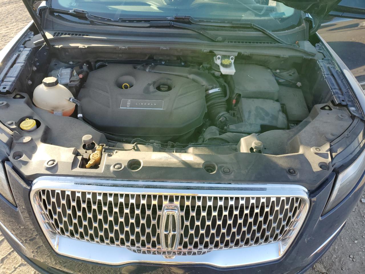 2019 Lincoln MKC VIN 5LMCJ3D9XKUL25778 Copart auction photo, rear end damage thumbnail 13