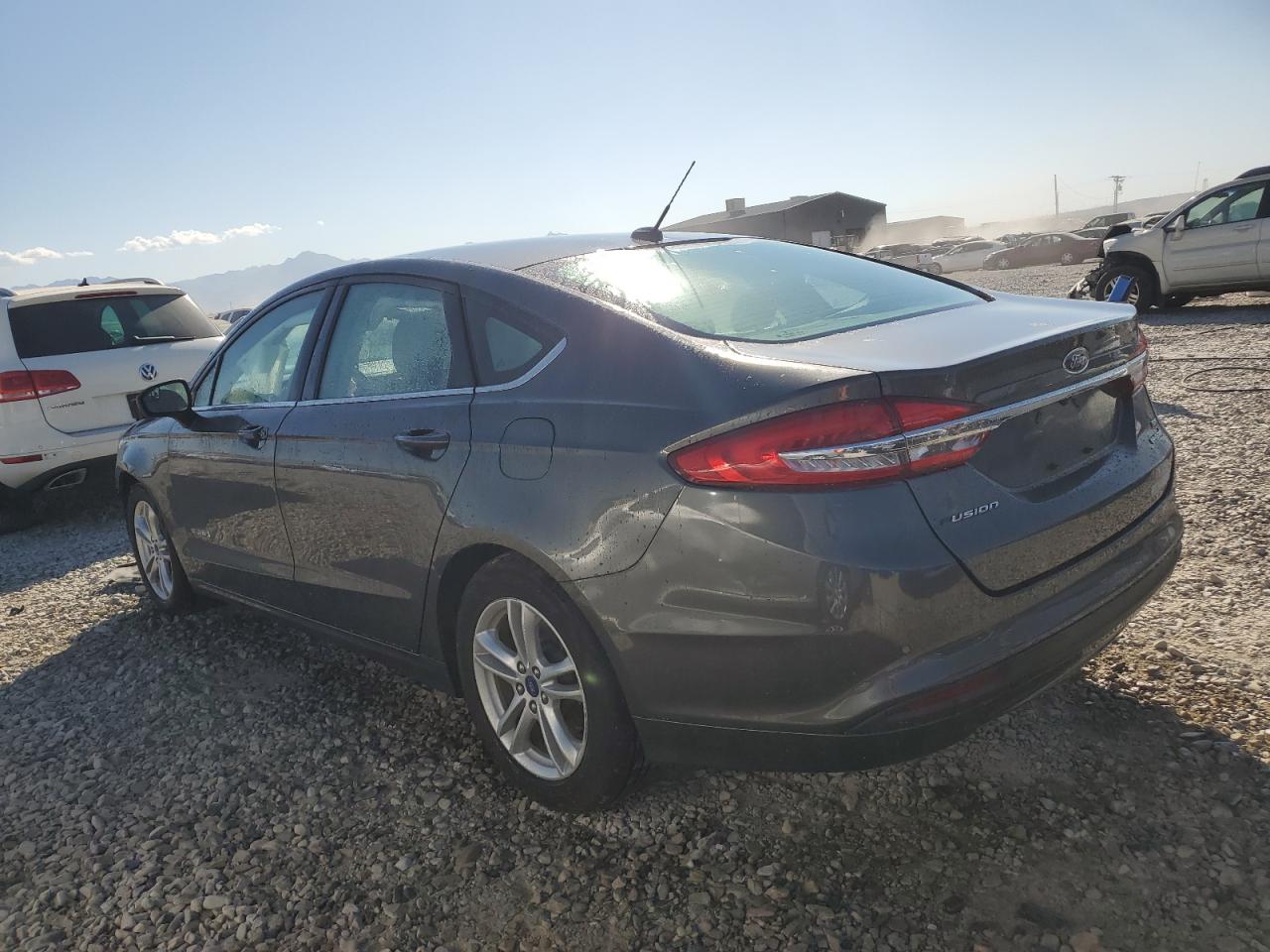 2018 Ford Fusion VIN 3FA6P0LU6JR253044 Copart auction photo, front end damage thumbnail 2