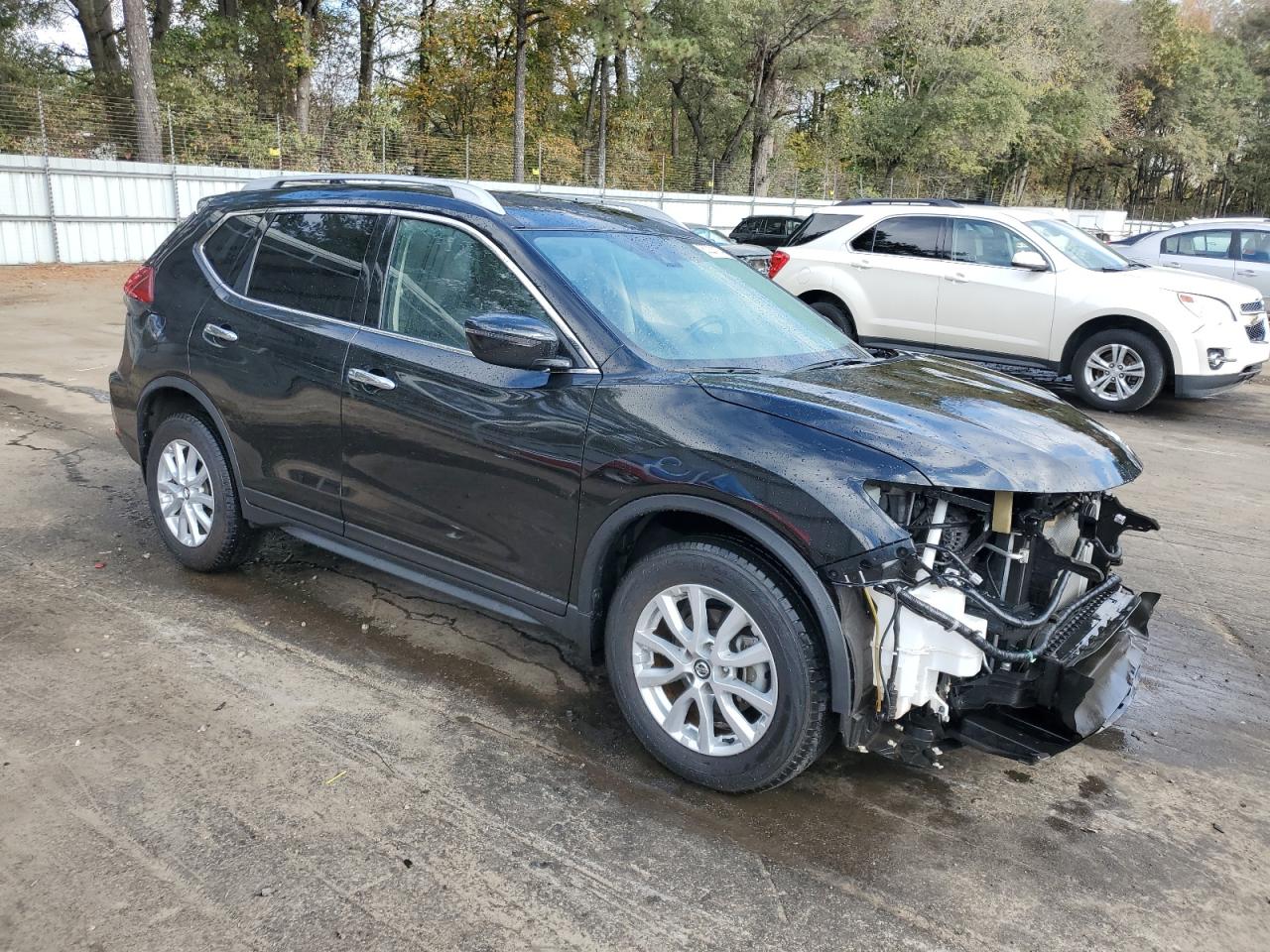 2019 Nissan Rogue VIN JN8AT2MT0KW265243 Copart auction photo, front end damage thumbnail 4
